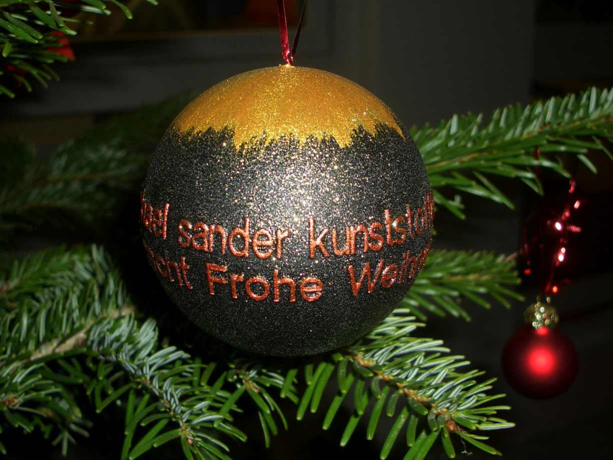 sander-Weihnachtskugel aus SLS